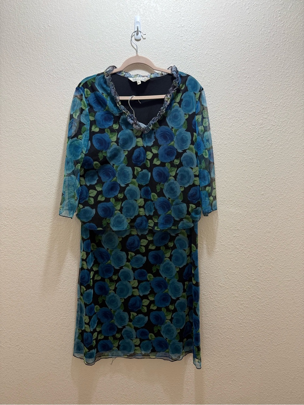 JohnPaulRichard Blue Rose Print Long Sleeve Dress